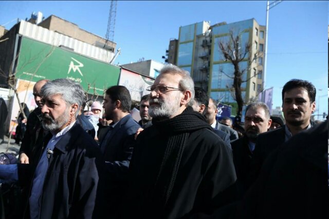 حضور رئیس مجلس در راهپیمایی ۲۲ بهمن تهران