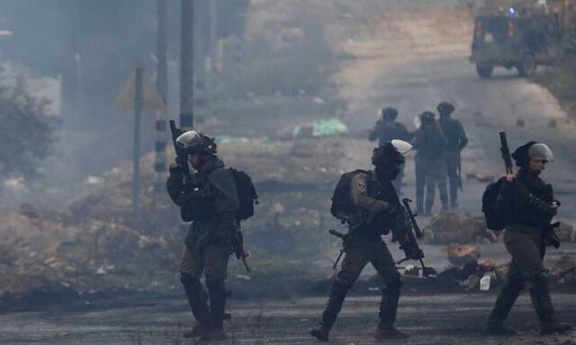 شهادت یک فلسطینی و زخمی شدن ۱۰ تن دیگر طی درگیری‌های رام الله