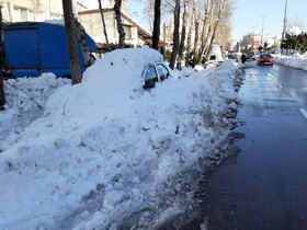 انسداد راه بیش از ۲۰۰ روستای الیگودرز بر اثر بارش برف
