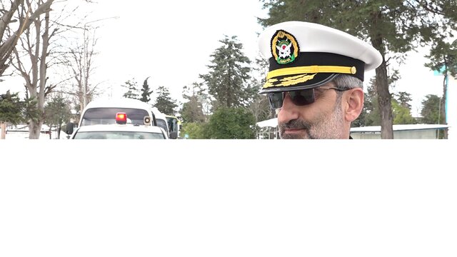 امداد رسانی نیروی دریایی ارتش به حادثه دیدگان برف در گیلان