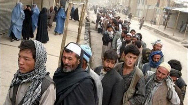 تاکید وزارت کشور بر تسریع روند بازگشت داوطلبانه پناهندگان افغانستان