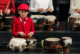 اجرای گروه «کوبهای و آوازی ودا» در پنجمین شب سی و پنجمین جشنواره موسیقی فجر