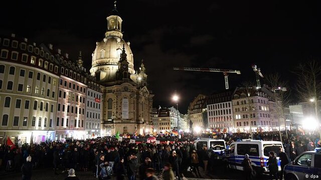 گردهمایی هزاران معترض ضد پگیدا در درسدن آلمان