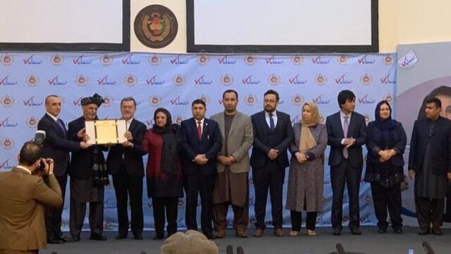 کمیسیون انتخابات افغانستان به اشرف غنی اعتبارنامه ریاست‌جمهوری داد
