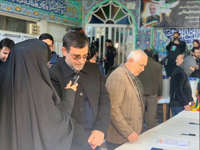 سردار تنگسیری در انتخابات شرکت کرد