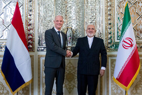 دیدار «استف بلوک» وزیر امور خارجه دولت پادشاهی هلند با محمد جواد ظریف، وزیر امور خارجه کشورمان