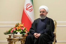 روحانی: ملت آمریکا نگذارند بیش از این اوراق تاریخ آمریکا سیاه شود