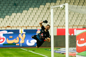 دیدار تیمهای فوتبال استقلال و ذوب آهن