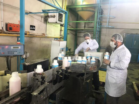 تولید روزانه حدود ۲۰ هزار لیتر مواد ضد عفونی کننده و ۲۰ هزار ماسک های فیلتردار