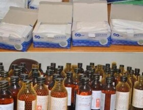 کشف و ضبط ۲۴۶ بطری الکل و ۱۴ هزار دستکش در شاهین شهر