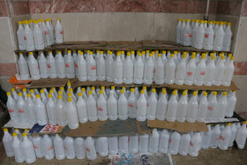 کشف بیش از ۳۰۰۰ لیتر مواد ضدعفونی احتکار شده در خرم‌آباد