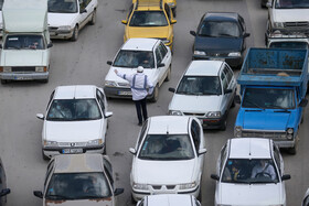 ترافیک نیمه سنگین در محور قزوین-رشت/بارش باران در جاده‌های چهار استان