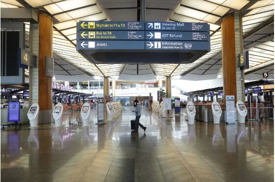 فرودگاه‌های جهان بعد از کرونا تبدیل به شهر ارواح شده‌اند + تصاویر