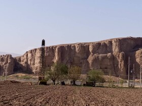 به نامِ آب و به کامِ کشاورزان نقش رستم را زیر پا می‌گذارند+ فیلم