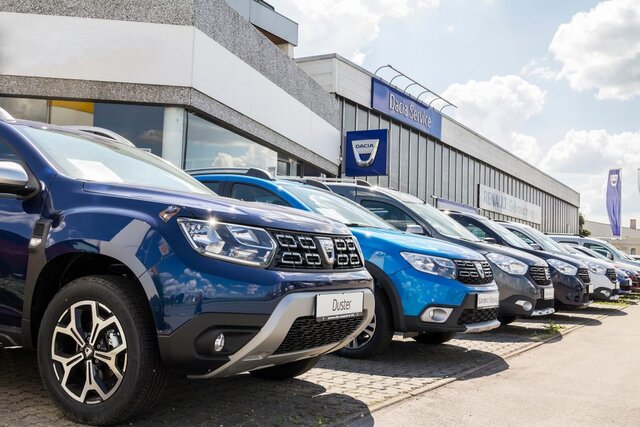 کاهش 32 درصدی فروش خودرو در رومانی