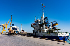 آمادگی بنادر بوشهر برای پذیرش کشتی‌های ۳۰ هزار تنی 