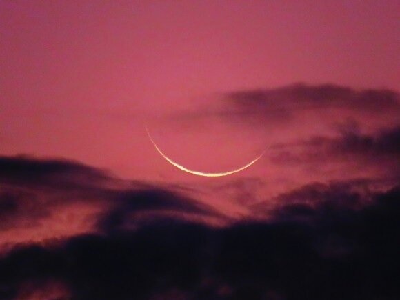 خودنمایی ماه در آسمان خرداد