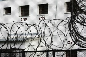اعمال محدودیت تردد در زندان‌های فدرال آمریکا با تشدید اعتراضات در کشور