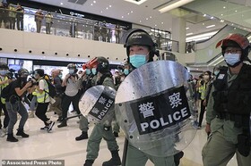 پلیس هنگ‌کنگ اعتراضات روز کارگر را با اسپری فلفل سرکوب کرد