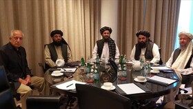 زلمای خلیلزاد درباره صلح با طالبان در دوحه گفت‌وگو کرد