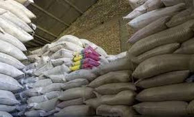 کشف و ضبط ۳۸ تن برنج و شکر قاچاق از انبارهای جنوب تهران