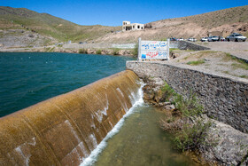 سد مخزنی «سنجگان» در روستای سنجگان از توابع بخش سلفچگان قم و در فاصله ۵۴ کیلومتری جنوب غربی این استان بر روی رودخانه سلمان بنا شده ‌است.