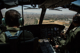 کادر اورژانس با هلیکوپتر از فرودگاه مهرآباد به سمت بیمارستان شهید رجایی حرکت کردند. 