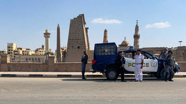 بازداشت ۱۵ عضو یک خانواده قبطی در مصر پس از اعتراض به ناپدید شدن دخترشان