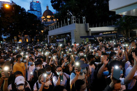 پلیس هنگ‌کنگ ۵۳ معترض را بازداشت کرد