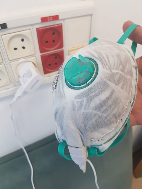 ماسکی که کروناویروس را با گرمای شارژر موبایل می‌کشد!