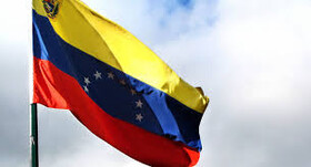 ونزوئلا ۱۵ تن را به خاطر توطئه حمله ناکام به بیش از دو دهه حبس محکوم کرد