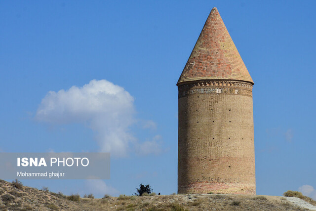 برج رادکان نگین معماری دوره صفوی در کردکوی