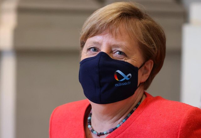 صدر اعظم آلمان سرانجام ماسک زد!