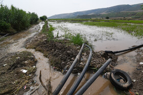 ادامه تلاش برای بازگشایی مسیرهای مسدود روستاهای فیروزکوه/خسارت های مالی سیل سنگین است