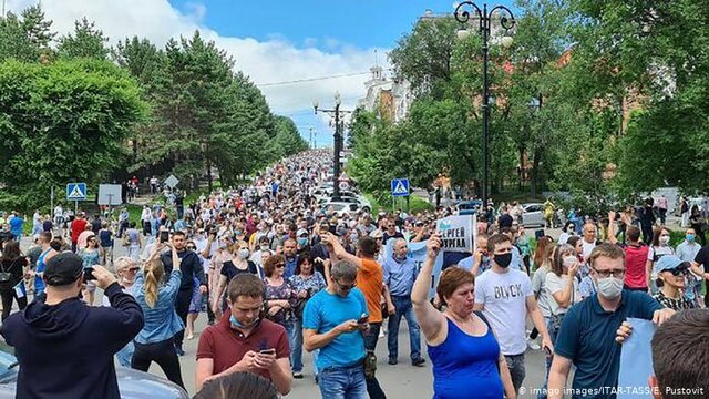 اعتراضات گسترده در شرق دور روسیه به دستگیری یک فرماندار