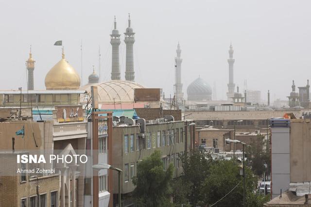 گرد و خاک در راه قم 