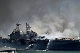 فرمانده عملیات دریایی آمریکا: سرنوشت ناو آتش‌گرفته مشخص نیست