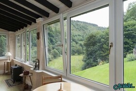 مزایای کاربرد پنجره و شیشه های دوجداره در منزل