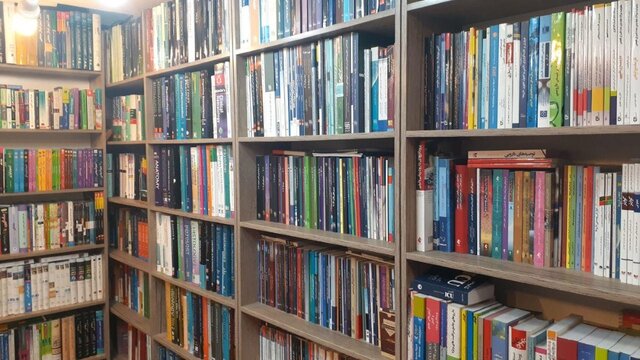 تزریق ۲۵ میلیون تومان کتاب به کتابخانه های شیراز