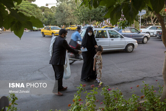 نذورات را به سمتی سوق دهیم که مشکل نیازمندان برطرف شود 