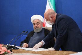 نشست تولیدکنندگان و فعالان صنایع پتروشیمی و فولاد کشور با رییس جمهور