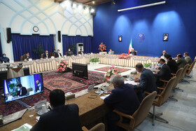 نشست تولیدکنندگان و فعالان صنایع پتروشیمی و فولاد کشور با رییس جمهور