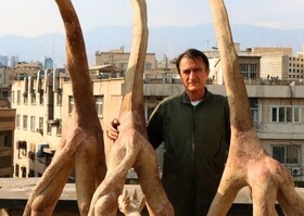 نمایش آثار هنرمند خودآموختۀ افغانستانی