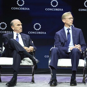 ایران لقمه بزرگتر از دهان همه مقامات فعلی و آینده آمریکایی است