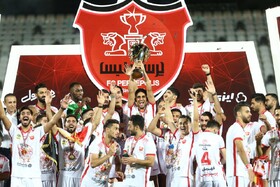 جشن قهرمانی پرسپولیس به کام اسپانسرها؟