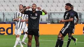 دیپای رکورد فان نیستلروی را در لیگ قهرمانان تکرار کرد