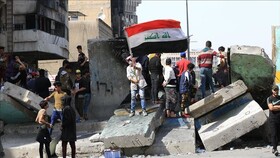 حمله تظاهرکنندگان عراقی به ساختمان استانداری ذی‌قار