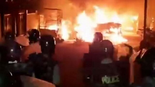 درگیری خشونت آمیز در هند در پی انتشار یک مطلب موهن ضد اسلامی در فیسبوک