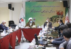 نویسندگان آزاده کشور تجلیل شدند