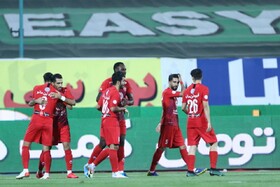 سپهر حیدری: خنده‌دار است که پنالتی جام حذفی را هم شمرده‌اند/ پرسپولیس می‌تواند قهرمان آسیا شود